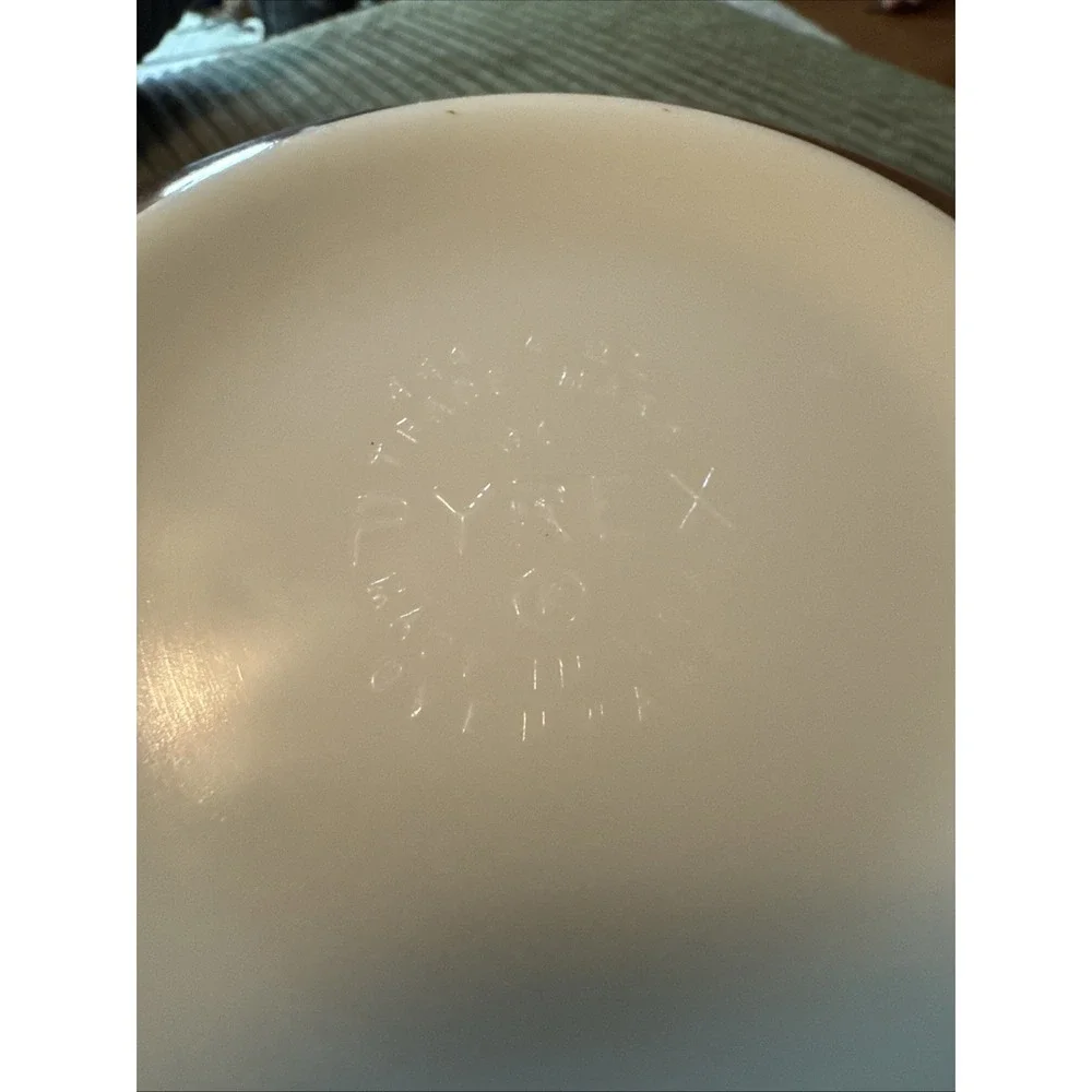 Vintage Pyrex Brown Early American 4 Qt Cinderella Mixing Bowl #444 Made in USA